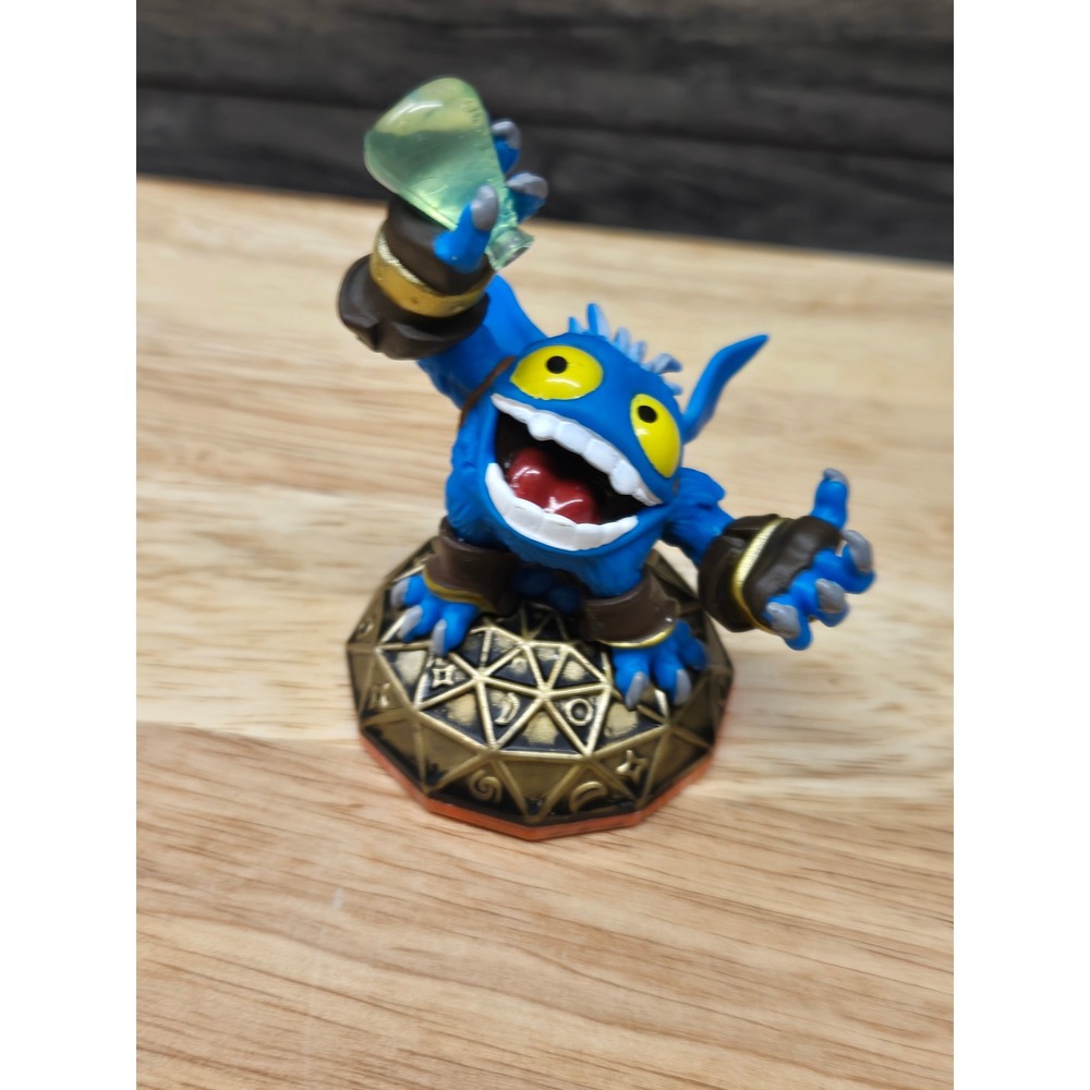 Skylanders Giants Pop Fizz Magic Element Figure Blue Alchemist Character Toy